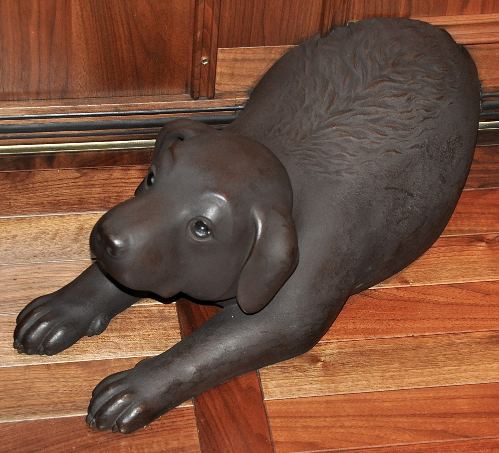 SS_DogStatue
